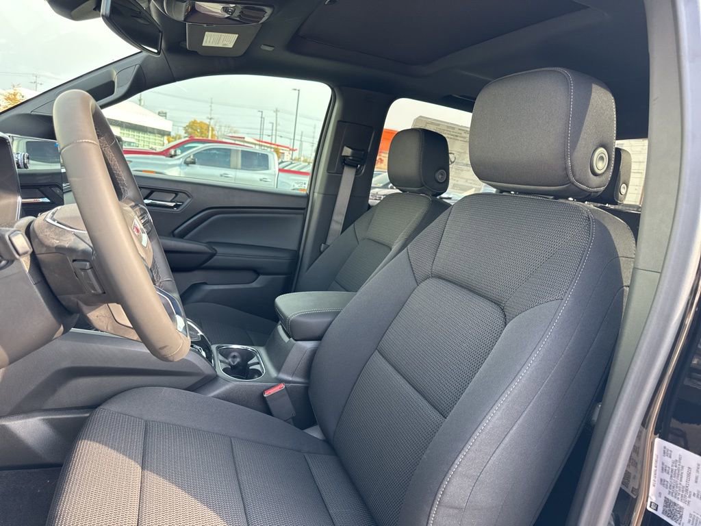 New 2026 GMC Canyon Elevation w/ Convenience Package image 19