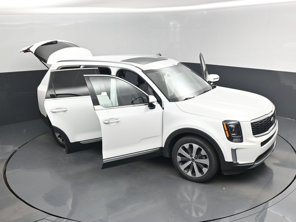Used 2020 Kia Telluride S AWD/4WD image 19