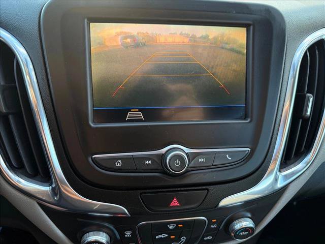 Used 2021 Chevrolet Equinox LS AWD/4WD image 14
