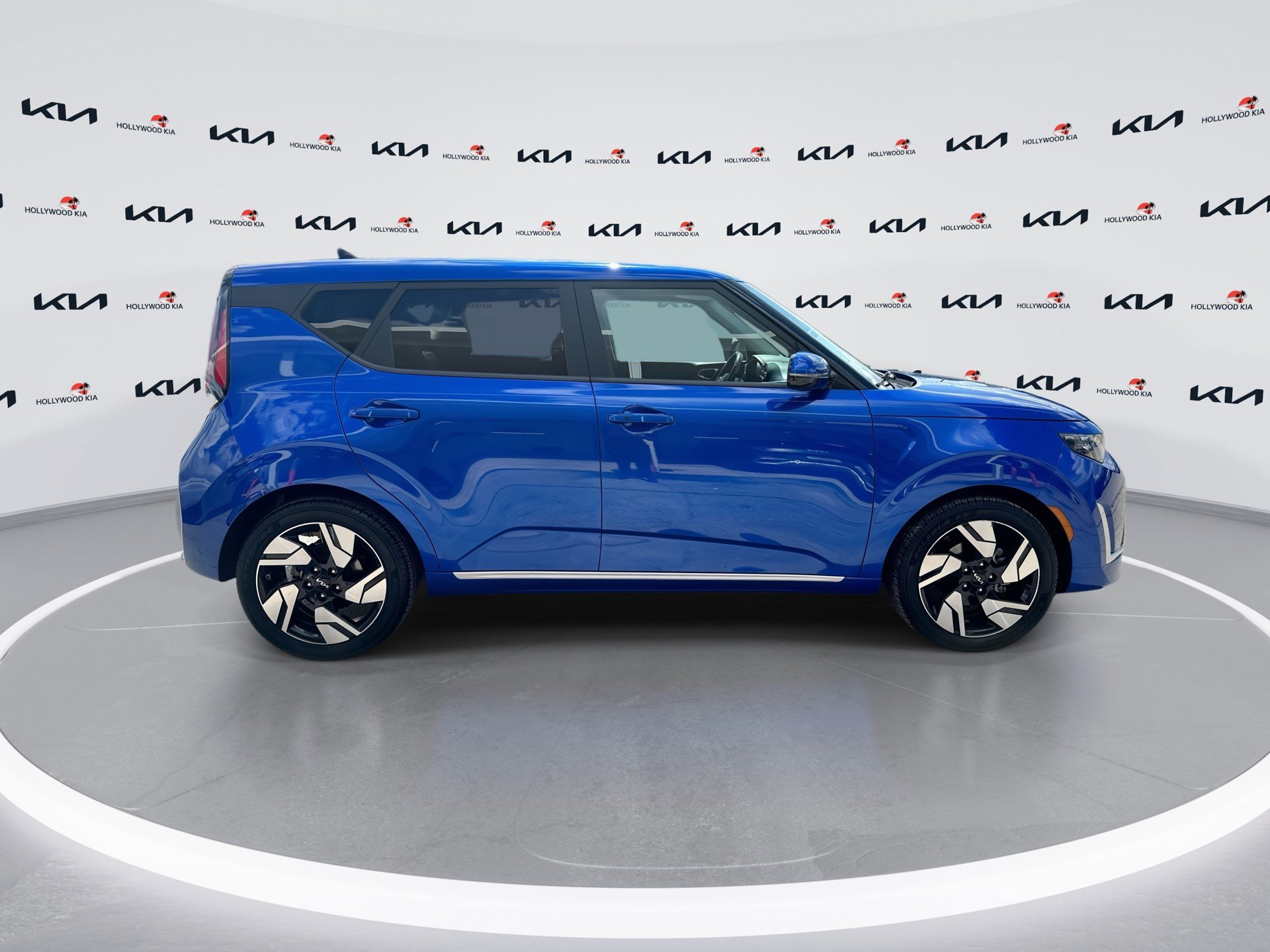 Certified 2024 Kia Soul GT-Line FWD image 9