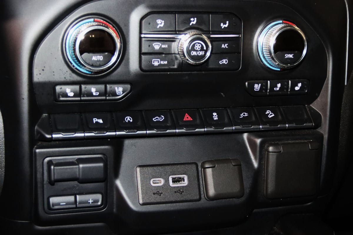 Used 2021 GMC Sierra 1500 Denali AWD/4WD image 52