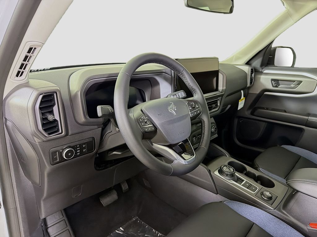 New 2025 Ford Bronco Sport Outer Banks w/ Outer Banks Tech Package+ image 9