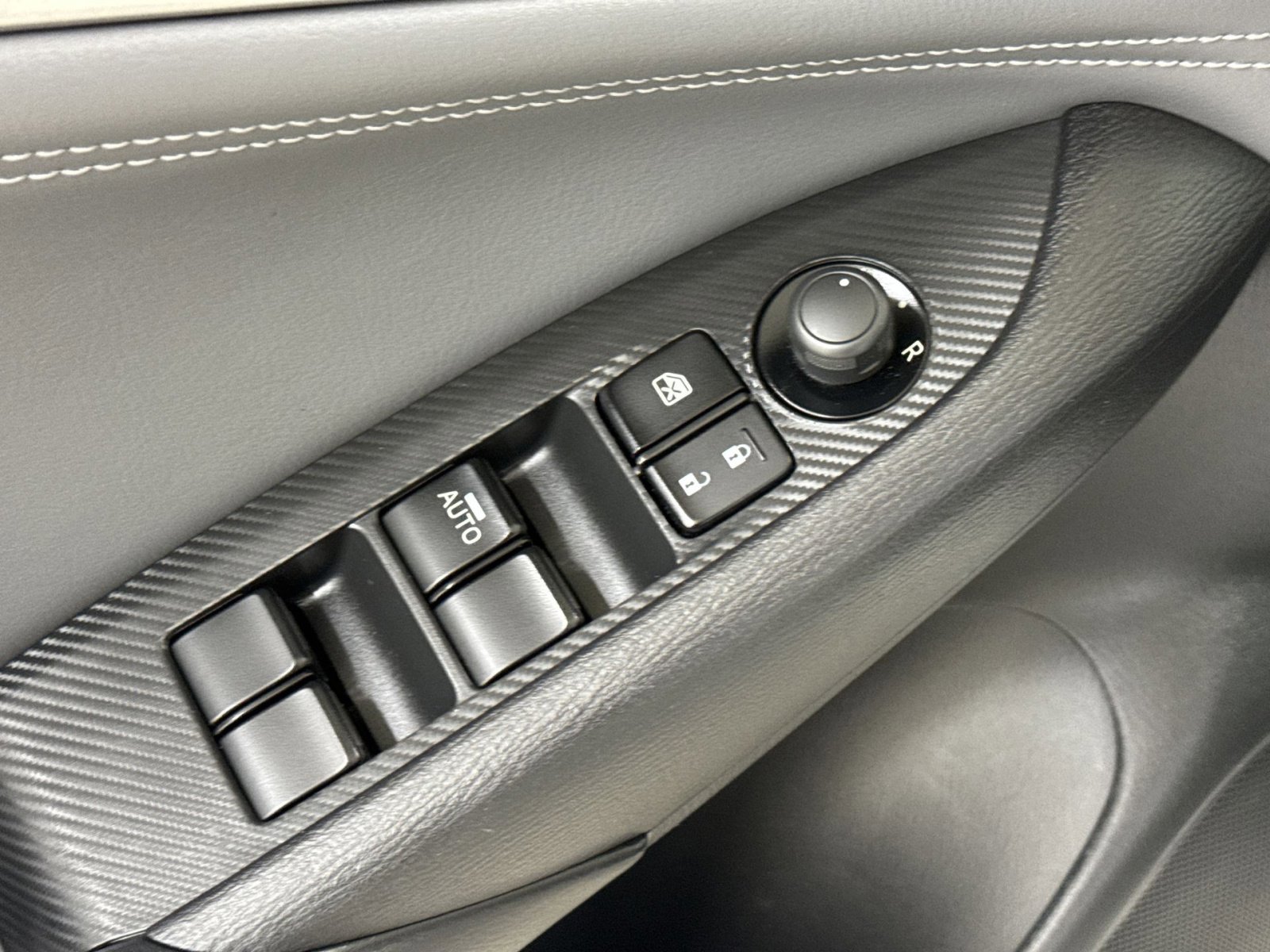 Used 2019 MAZDA CX-3 Touring image 19