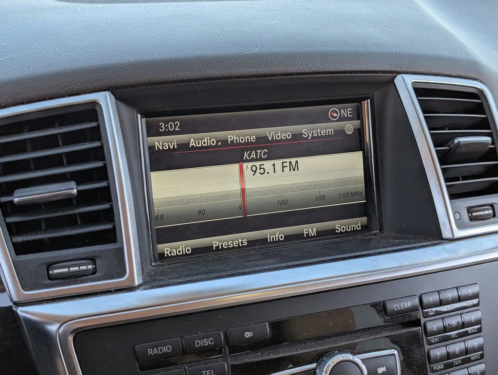 Used 2013 Mercedes-Benz ML 350 BlueTEC 4MATIC image 15