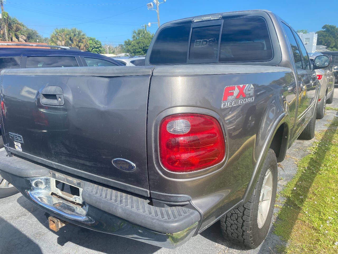 Used 2002 Ford F150 XLT AWD/4WD image 3