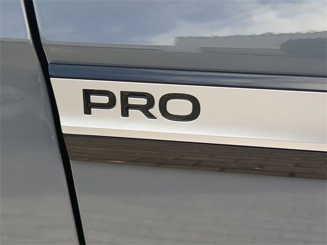 Certified 2023 Volkswagen ID.4 Pro image 10