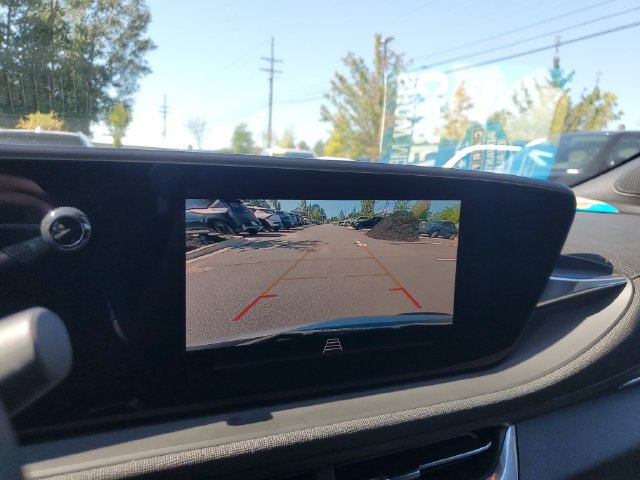 Used 2024 Buick Envista Preferred w/ Convenience I Package FWD image 34