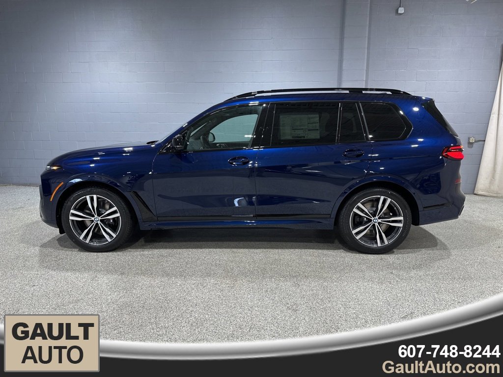 New 2026 BMW X7 M60i image 5