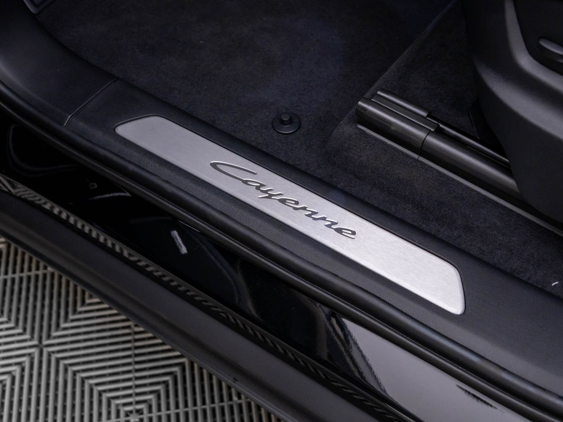 New 2026 Porsche Cayenne AWD/4WD image 17