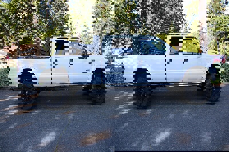 Used 2002 Ford F350 XLT image 11