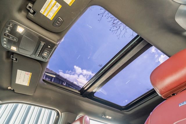 Used 2019 Ford F350 Platinum w/ Platinum Ultimate Package image 21