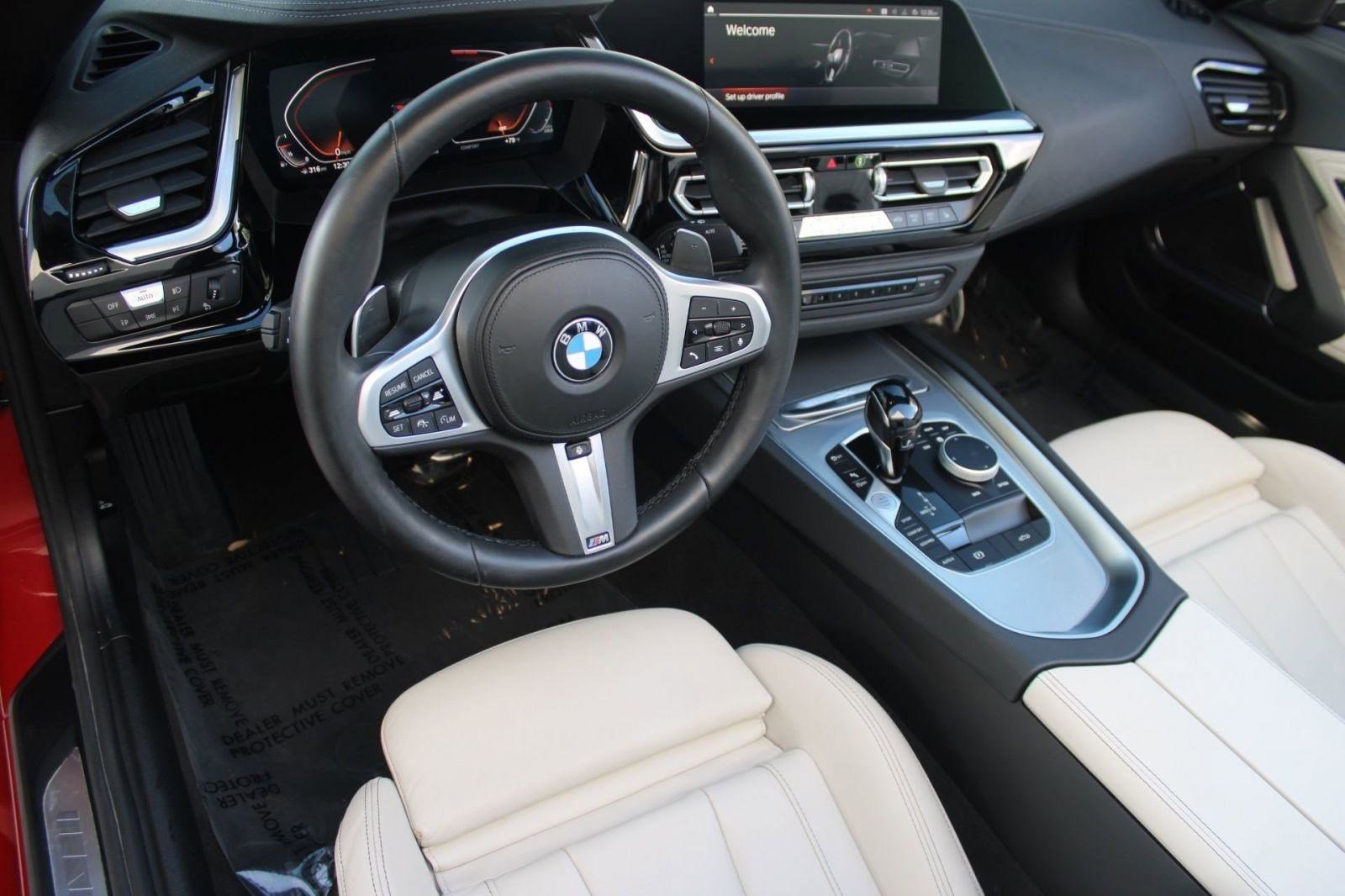 Used 2023 BMW Z4 sDrive30i w/ Premium Package image 4