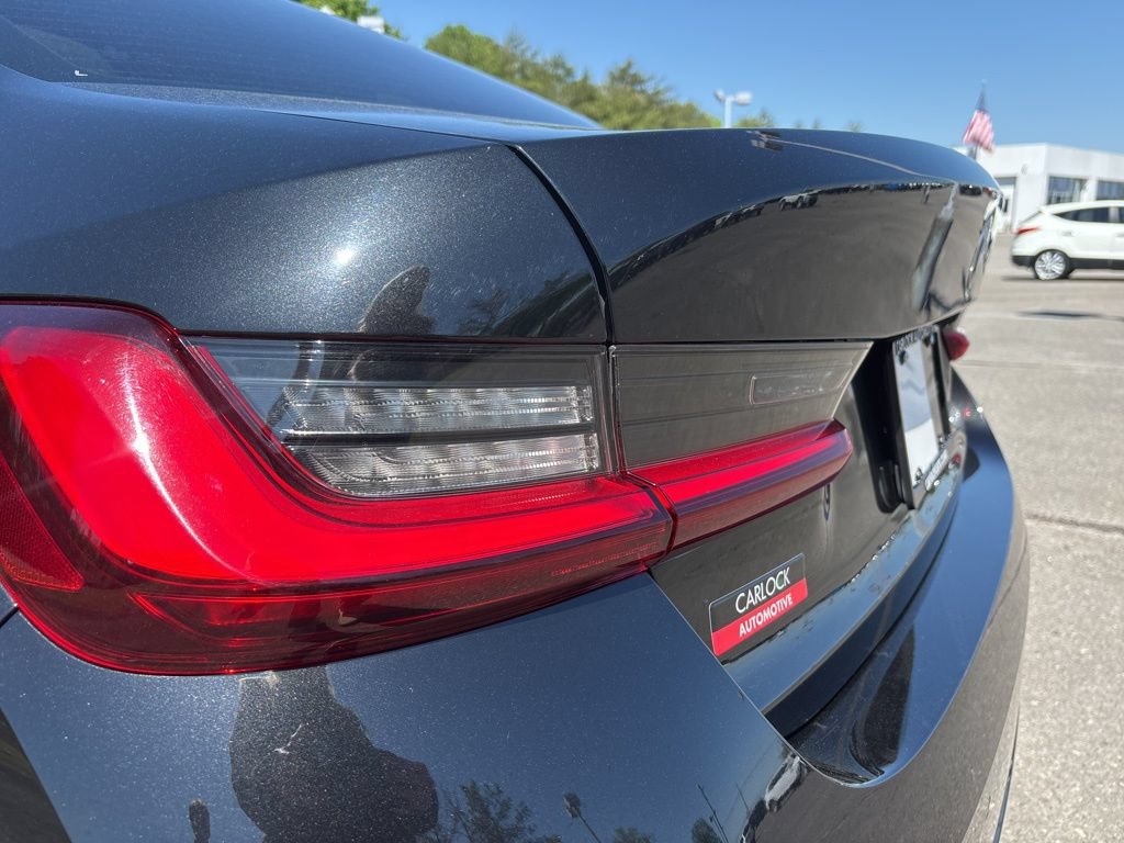 Used 2023 BMW 330i Sedan w/ Driving Assistance Package RWD image 13