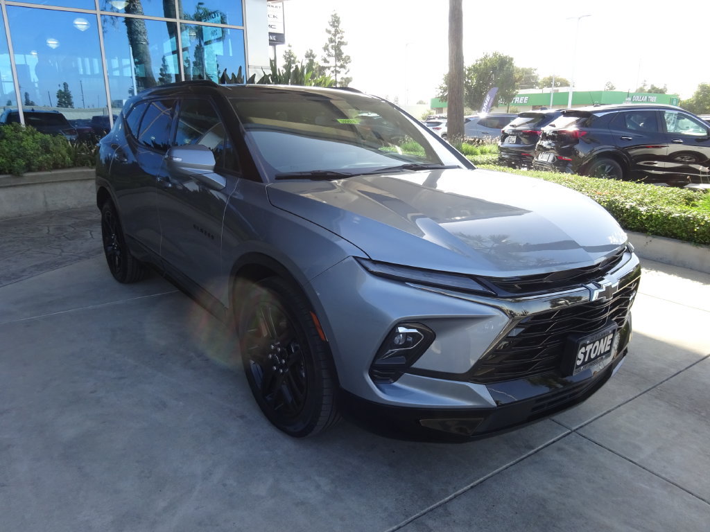 Certified 2025 Chevrolet Blazer RS w/ Enhanced Convenience Package AWD/4WD 360° Tour