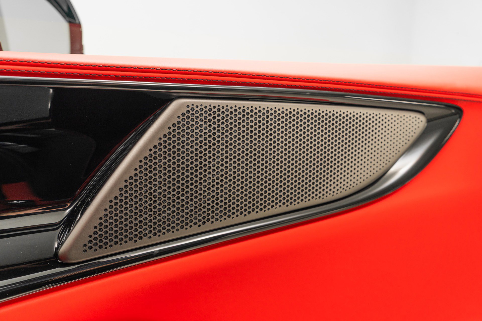 Used 2025 Ferrari Purosangue image 45