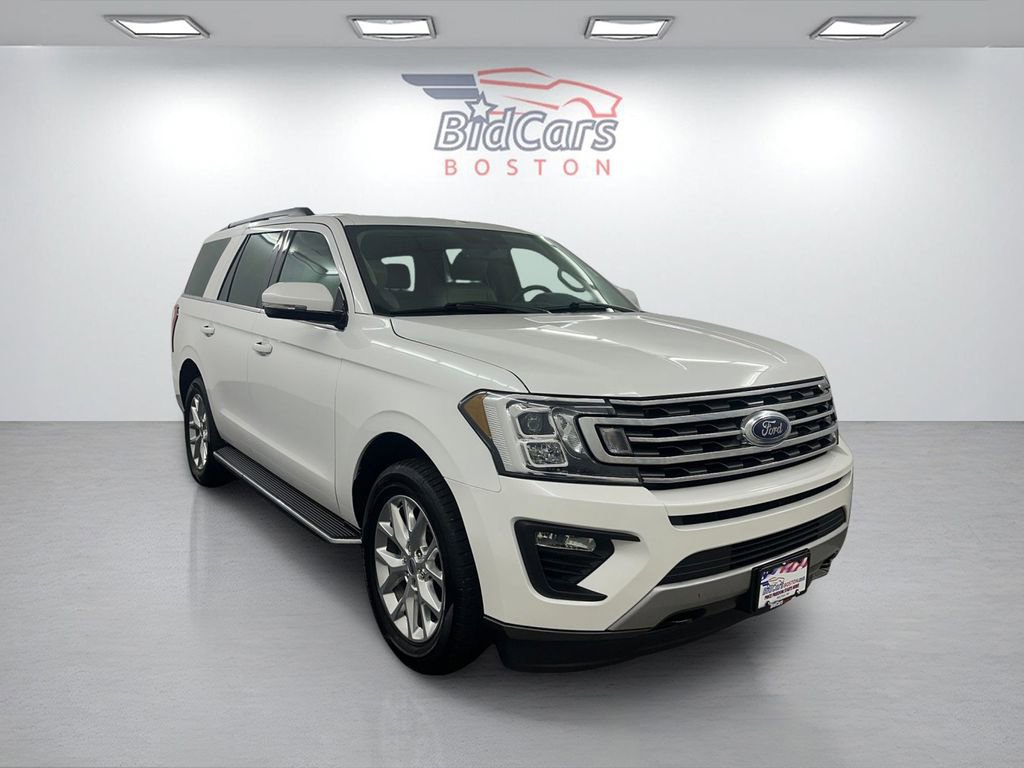 Used 2020 Ford Expedition XLT w/ Equipment Group 202A image 3