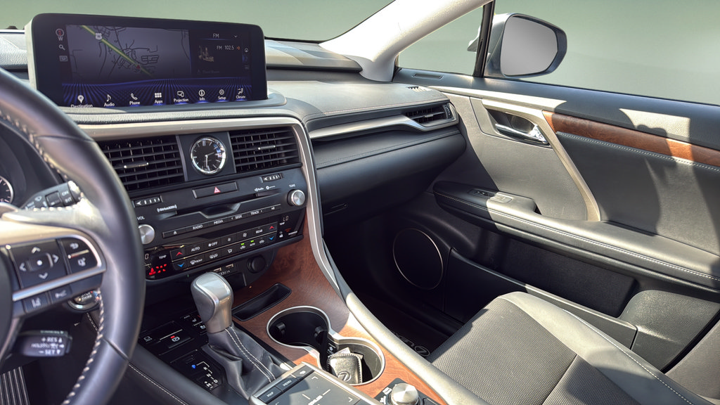 Used 2022 Lexus RX 350L Premium w/ Premium Package AWD/4WD image 29