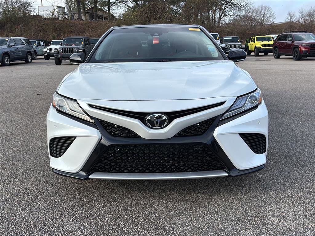 Used 2018 Toyota Camry XSE video 2