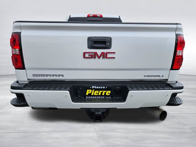 Used 2019 GMC Sierra 3500 Denali AWD/4WD image 4