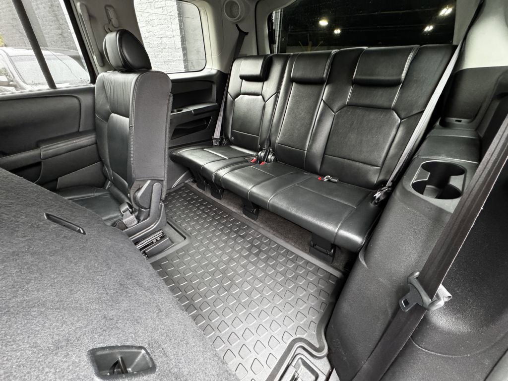 Used 2011 Honda Pilot Touring image 16