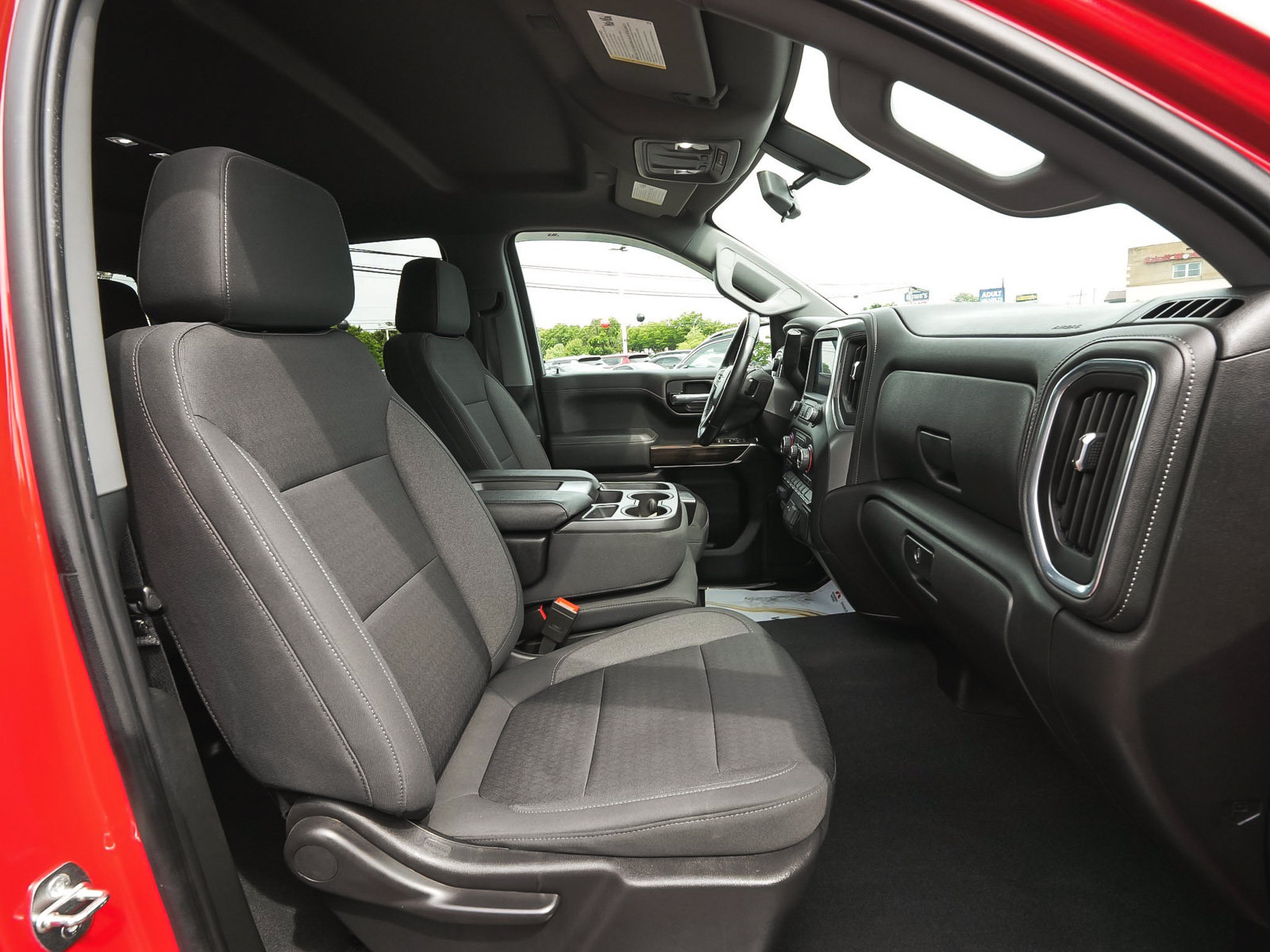 Used 2021 Chevrolet Silverado 1500 RST AWD/4WD image 33