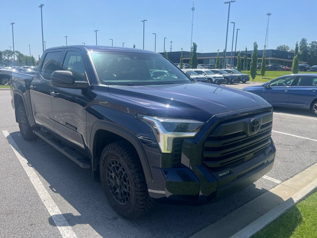 Used 2026 Toyota Tundra SR5 AWD/4WD image 3