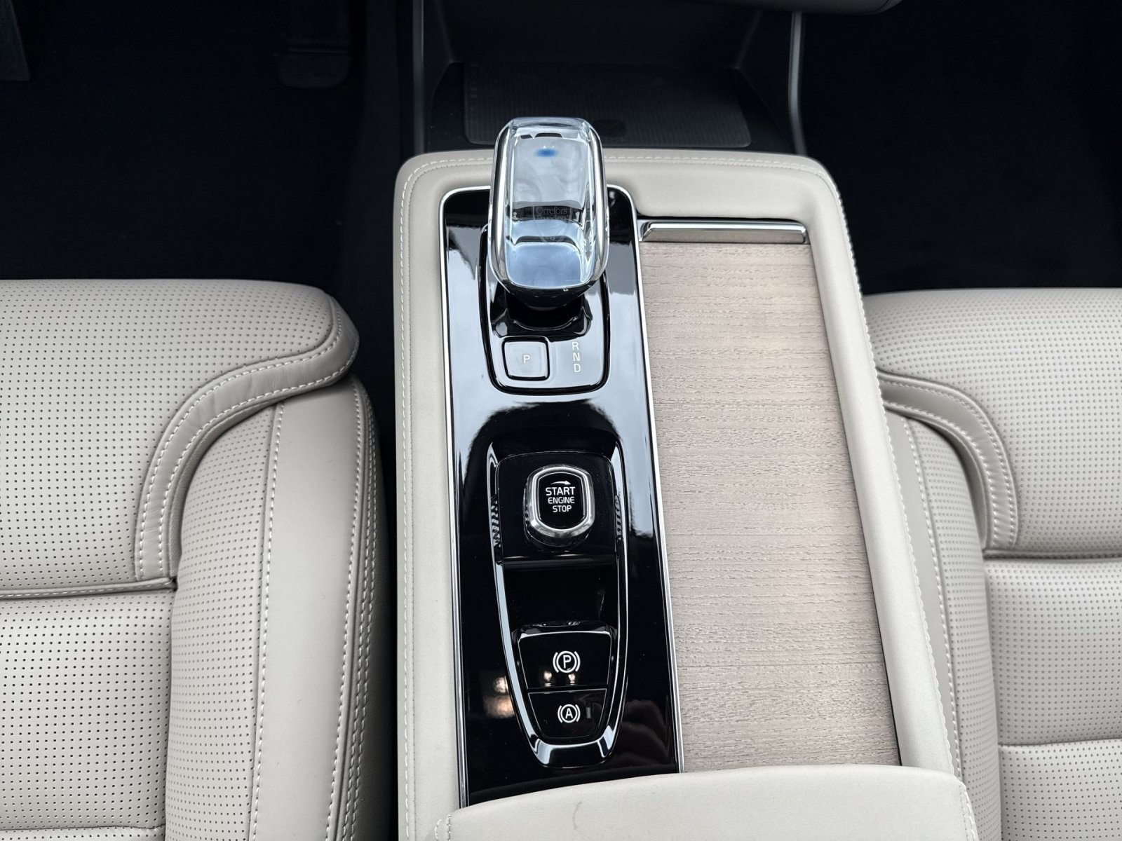 New 2026 Volvo XC90 T8 Ultra w/ Protection Package AWD/4WD image 22