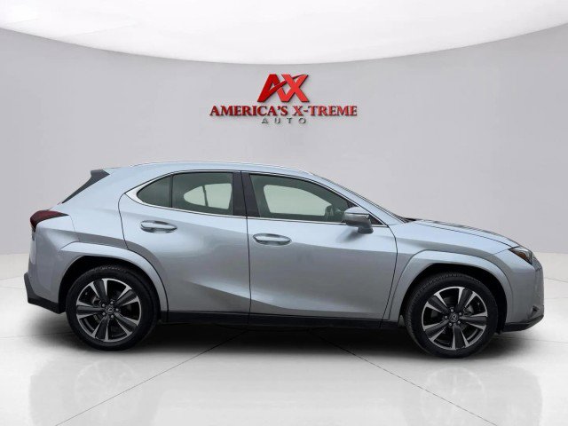 Used 2023 Lexus UX 250h FWD w/ Premium Package image 6