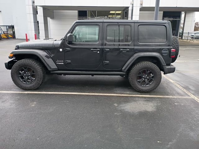 Used 2019 Jeep Wrangler Unlimited Sahara w/ Quick Order Package 24M Moab image 4