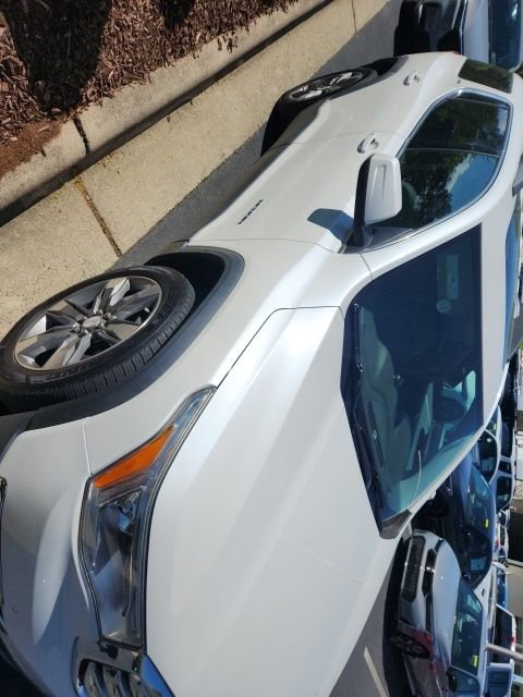 Used 2018 GMC Acadia SLT image 13