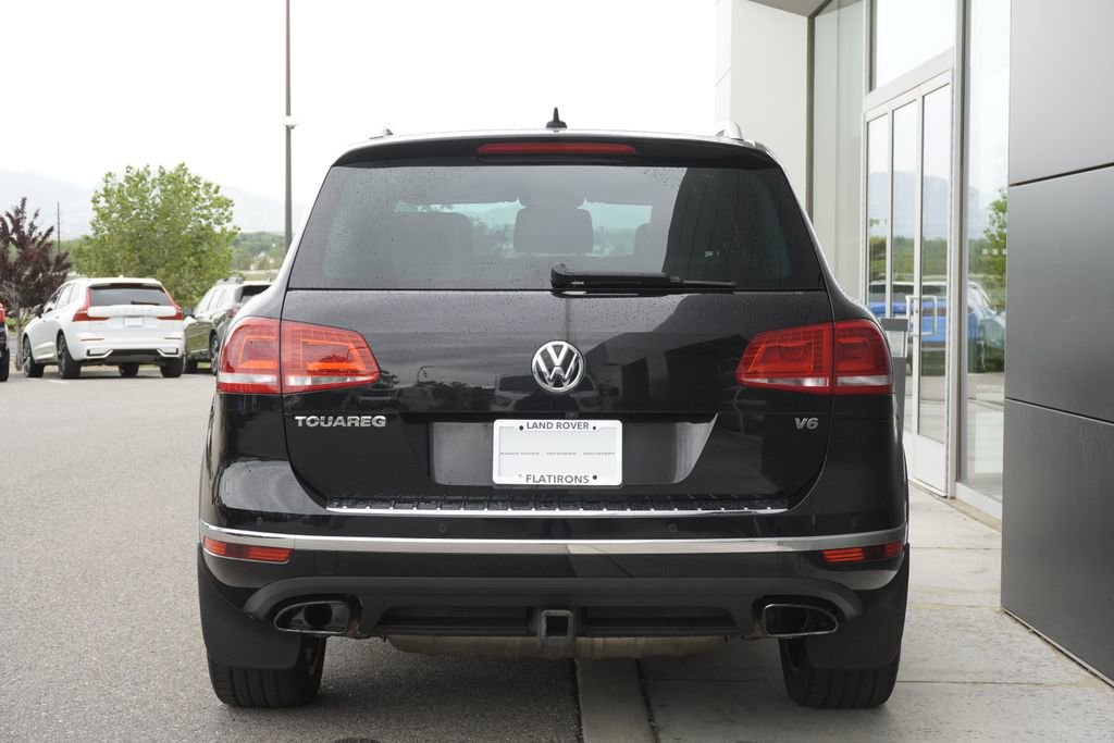 Used 2017 Volkswagen Touareg Wolfsburg Edition AWD/4WD image 6