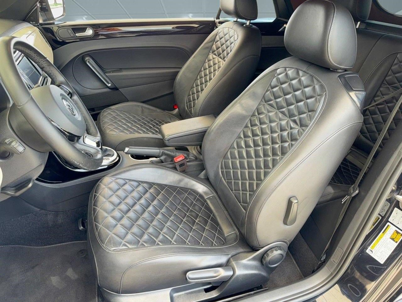 Used 2019 Volkswagen Beetle 2.0T Final Edition SEL FWD image 5
