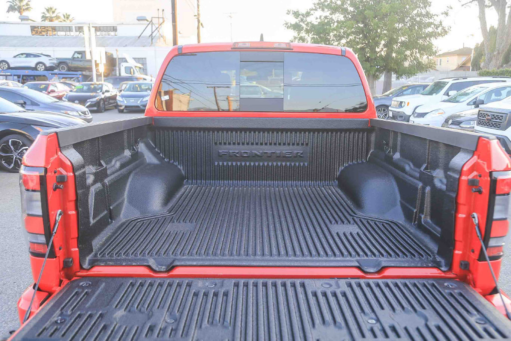 New 2026 Nissan Frontier SV w/ Tow Package RWD image 11