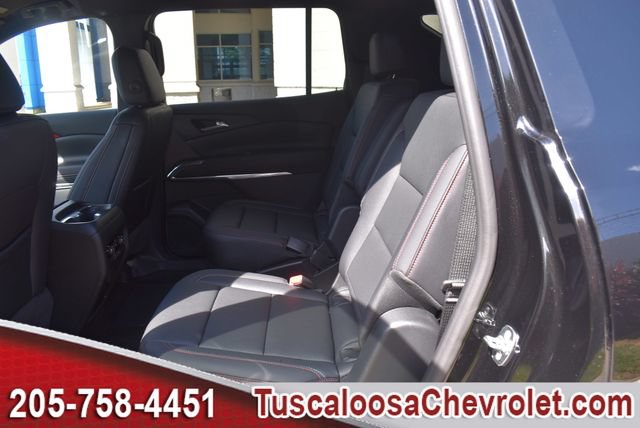 Certified 2026 Chevrolet Traverse Z71 w/ Driver Confidence Package AWD/4WD image 24