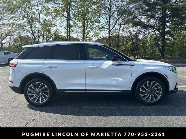 Used 2023 Lincoln Corsair Reserve w/ Equipment Group 201A image 4