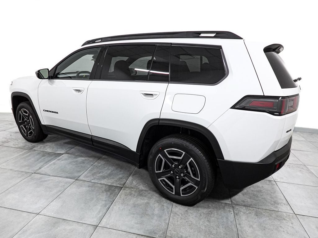 New 2026 Jeep Cherokee Laredo AWD/4WD image 5