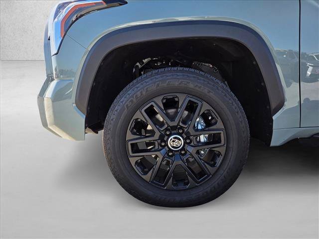 Used 2024 Toyota Tundra Limited AWD/4WD image 20