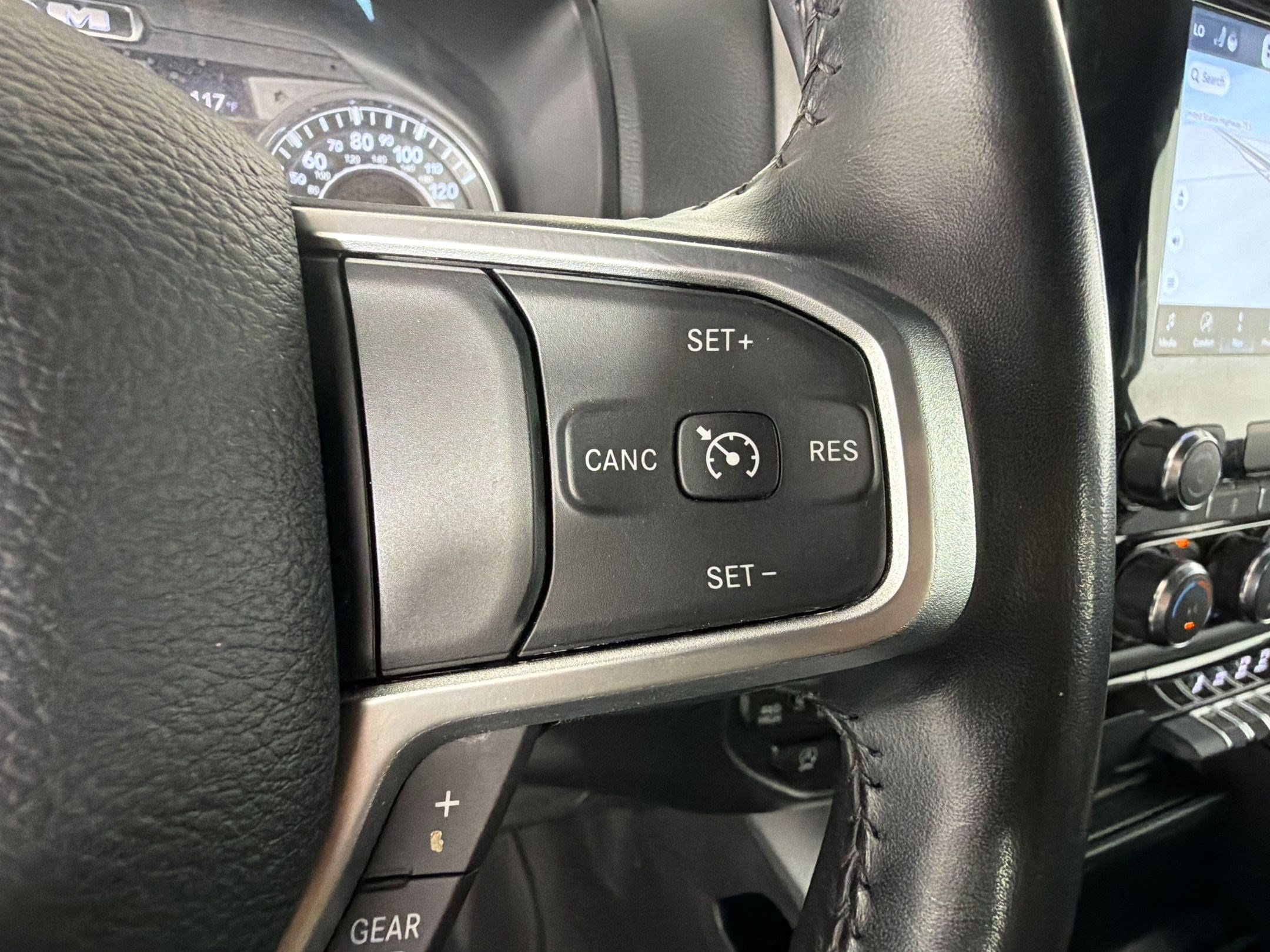 Used 2022 RAM 1500 Big Horn AWD/4WD image 17