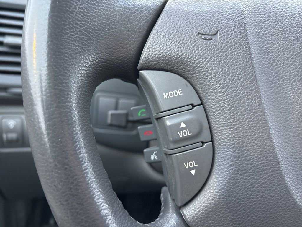 Used 2012 Kia Sedona EX image 23