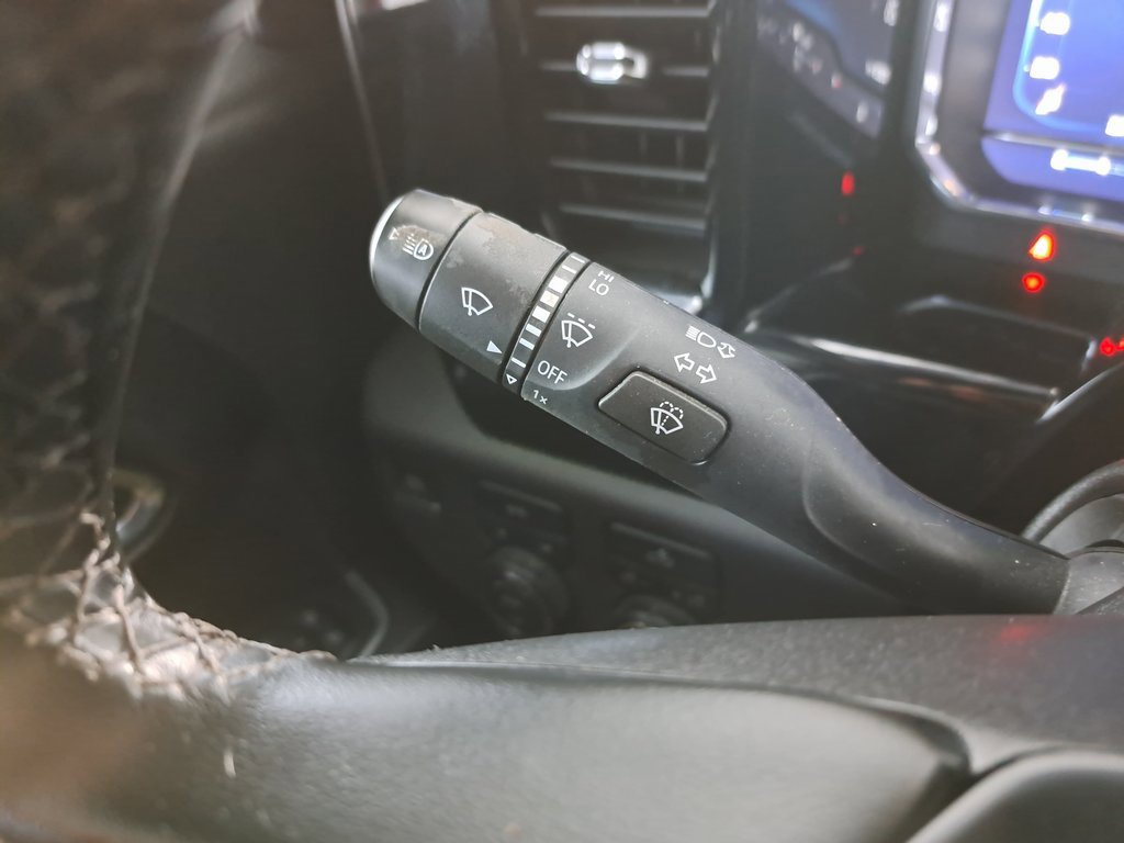 Used 2023 Chevrolet Silverado 1500 LT image 21