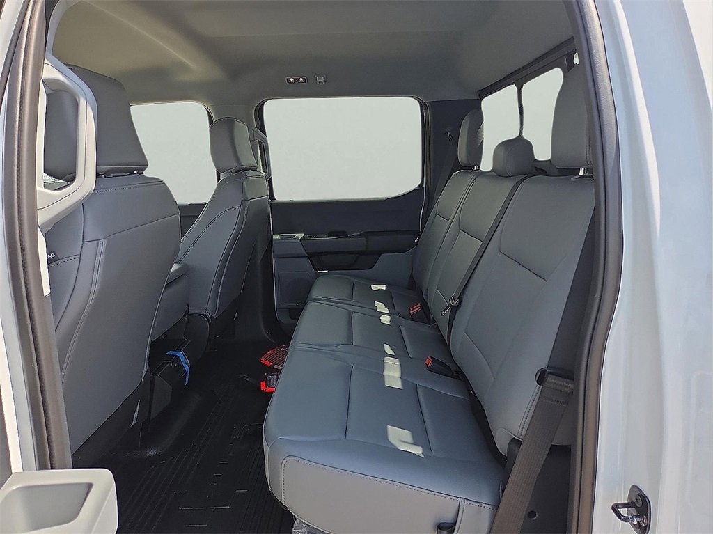 New 2025 Ford F350 XL w/ XL Chrome Package image 10
