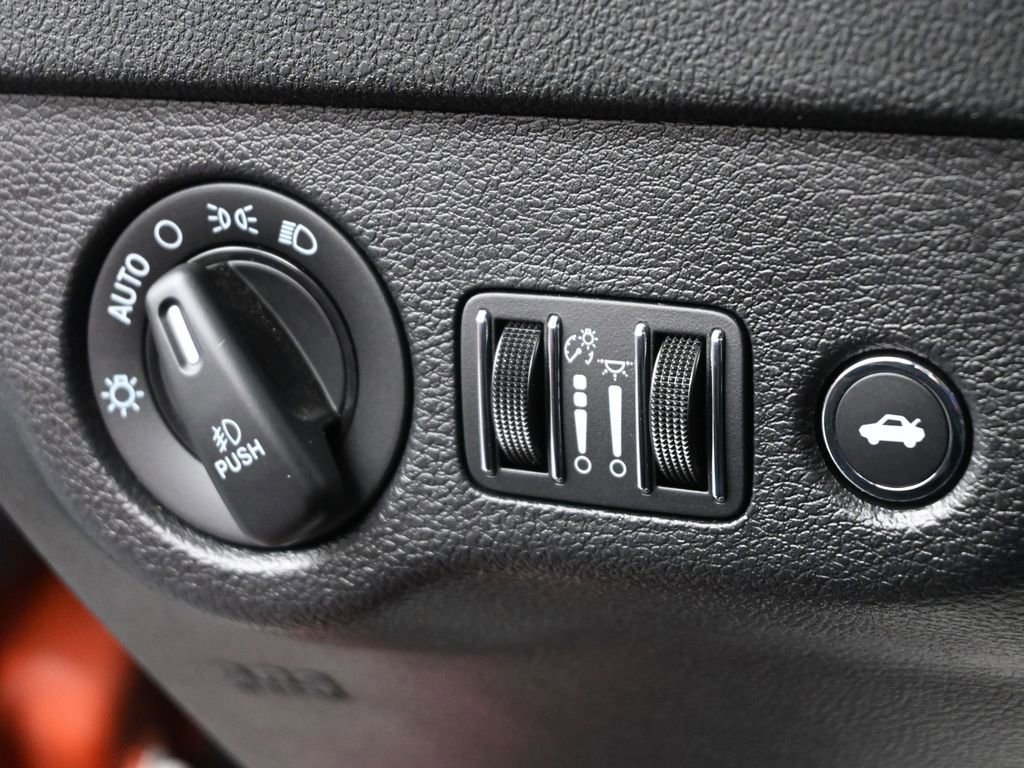 Used 2023 Dodge Charger Scat Pack w/ Harman/Kardon Audio Group image 37