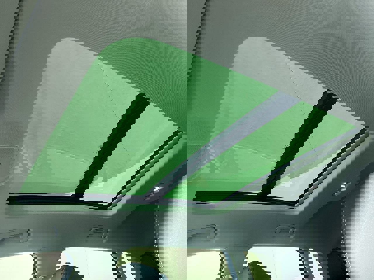 Certified 2021 Audi e-tron Premium w/ Convenience Plus Package image 18