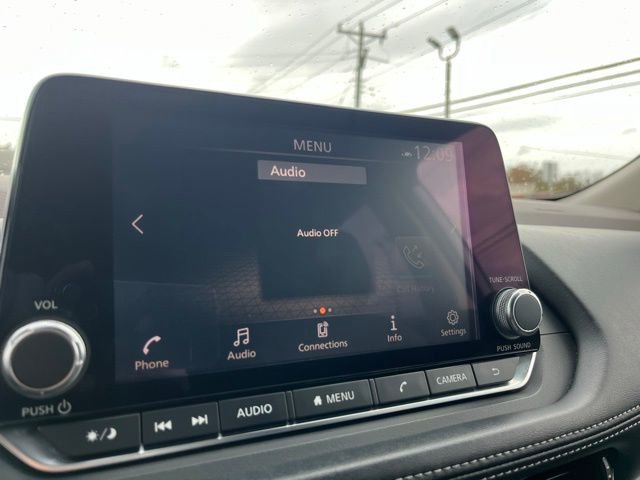 Used 2021 Nissan Rogue SV AWD/4WD image 18