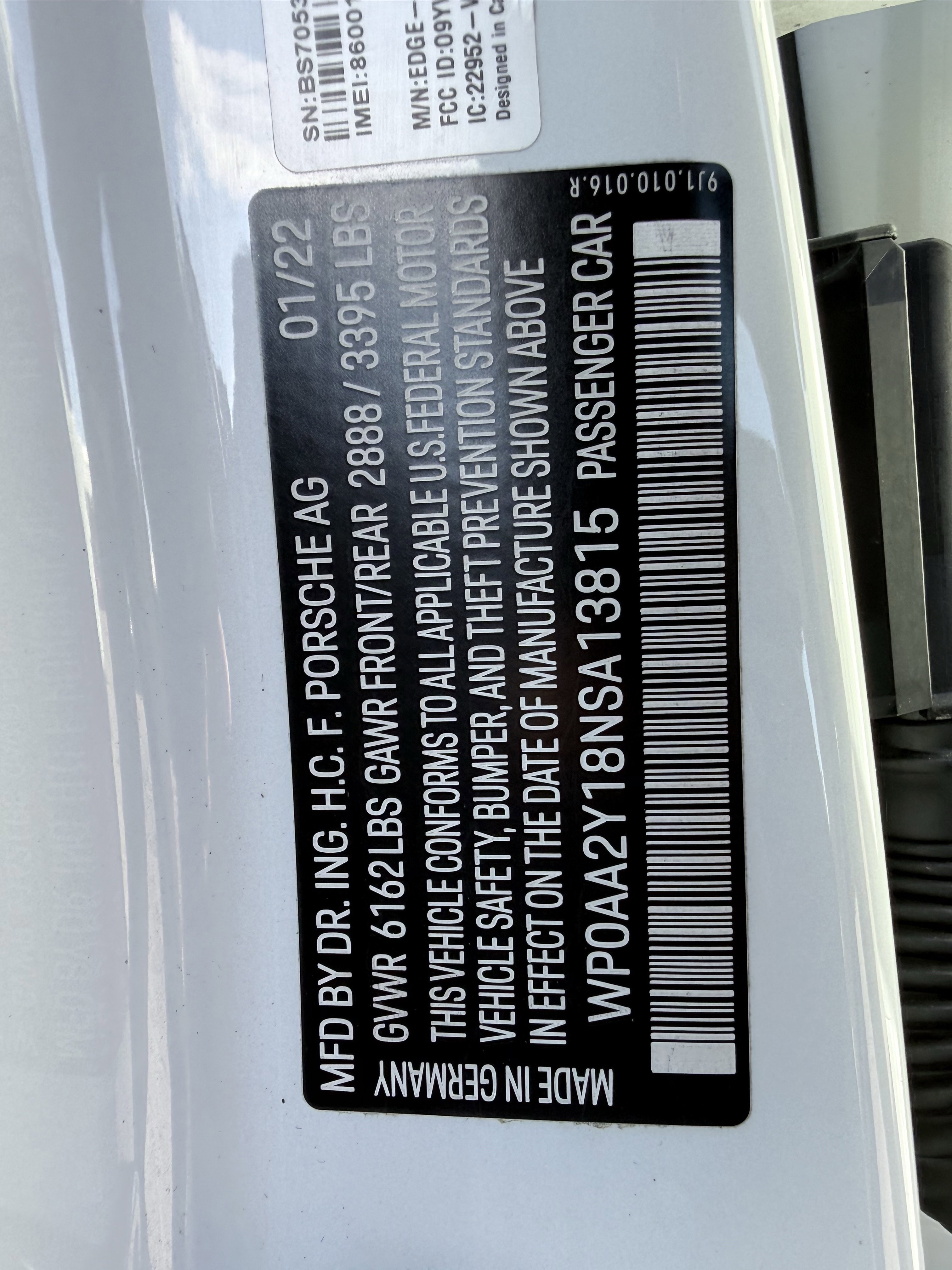 Used 2022 Porsche Taycan image 32