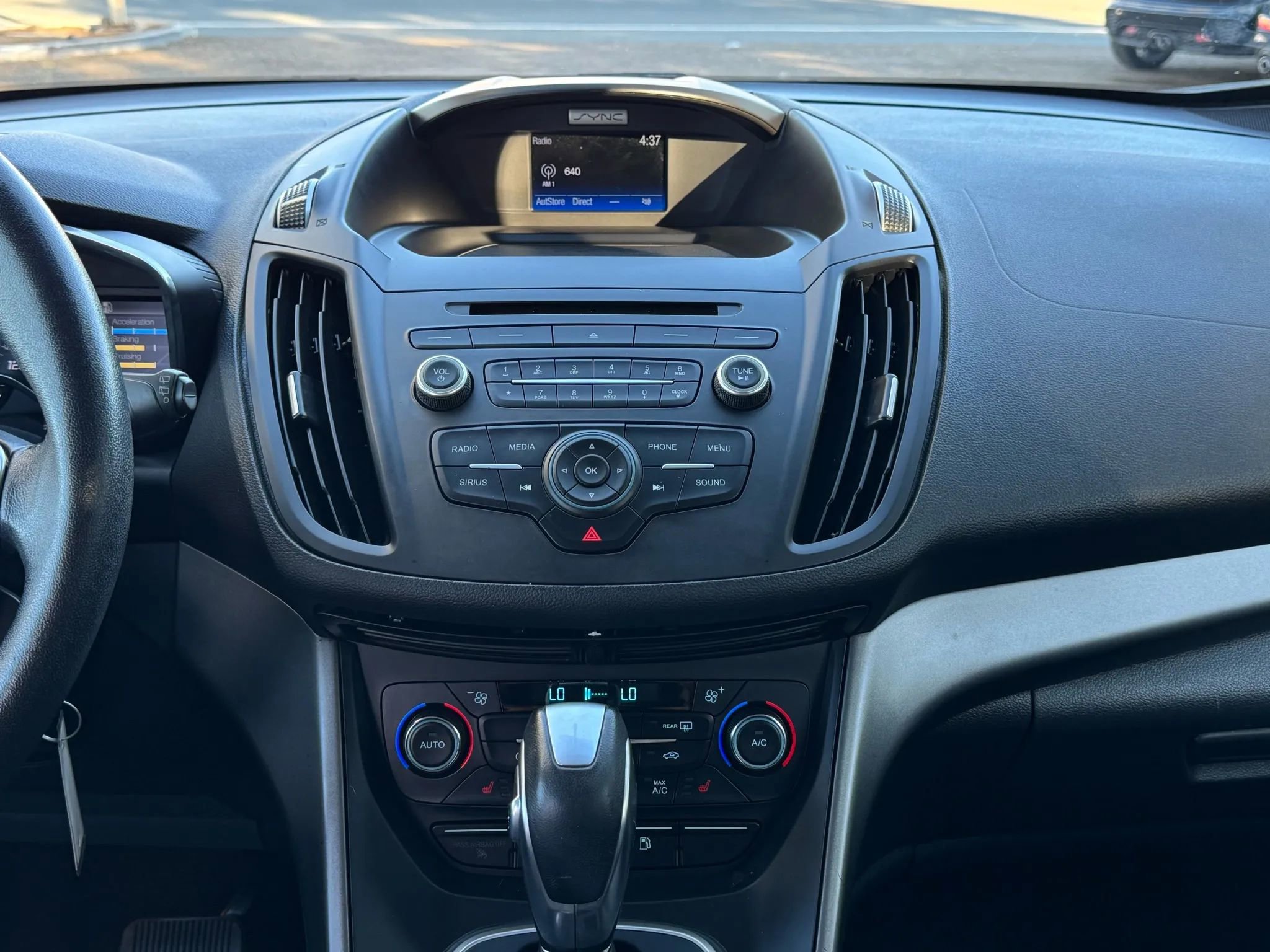 Used 2017 Ford C-MAX Energi SE w/ Equipment Group 402A image 20