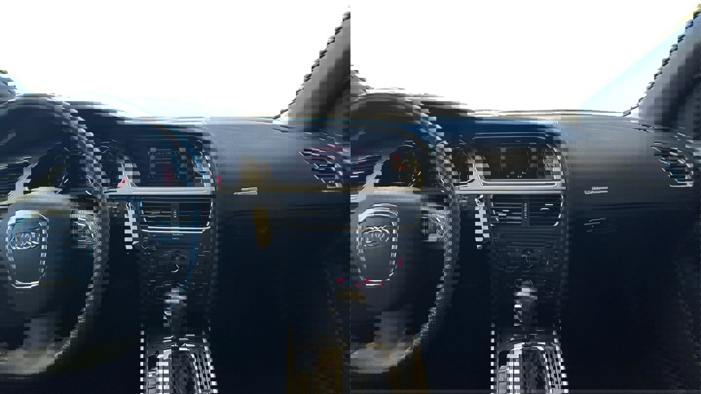 Used 2011 Audi A5 2.0T Premium image 22