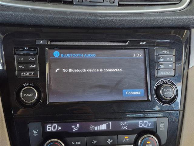 Used 2016 Nissan Rogue SV w/ SV Premium Package FWD image 12