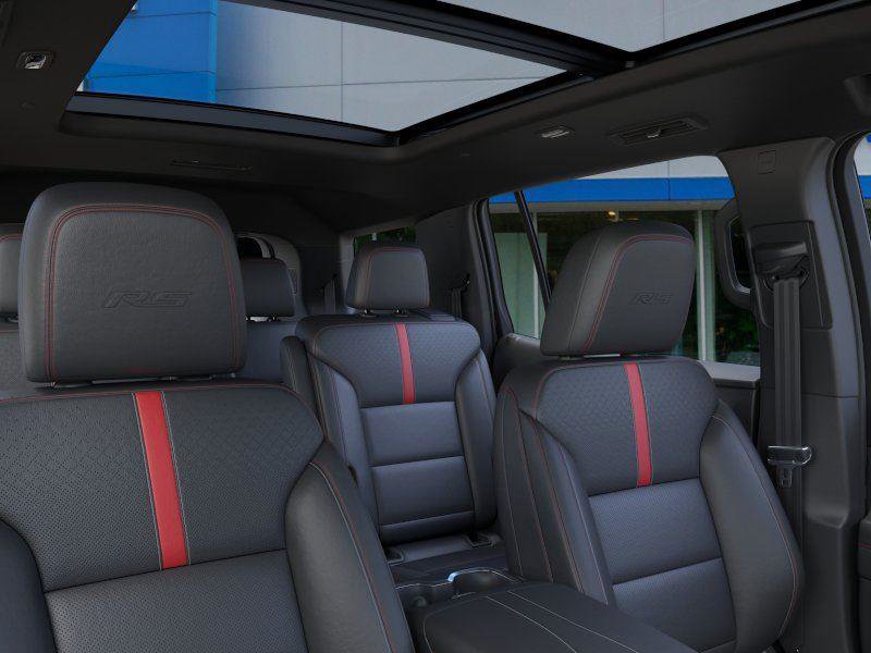 New 2026 Chevrolet Traverse RS w/ LPO, Floor Liner Package AWD/4WD image 24