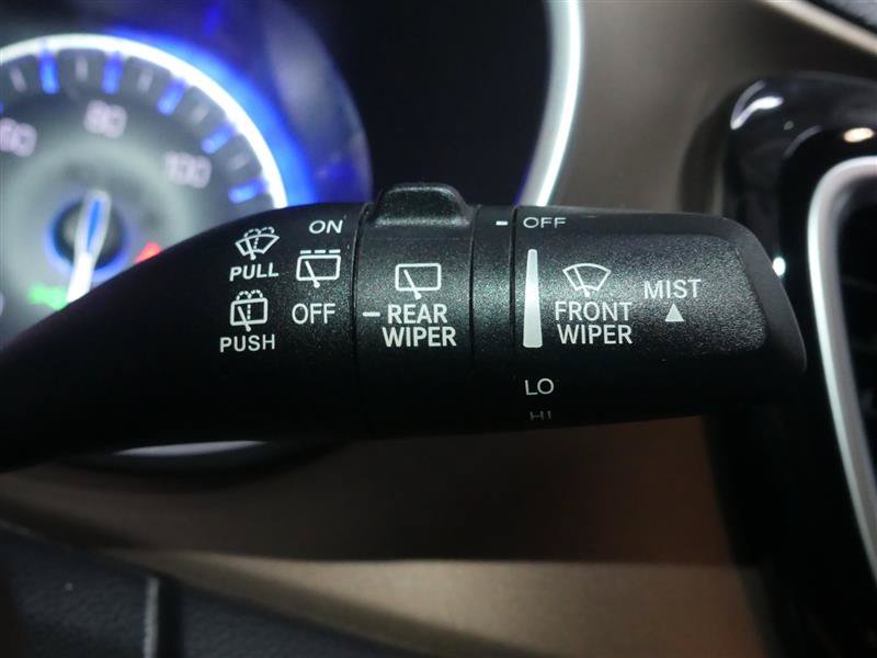Used 2018 Chrysler Pacifica Touring-L Plus FWD image 34